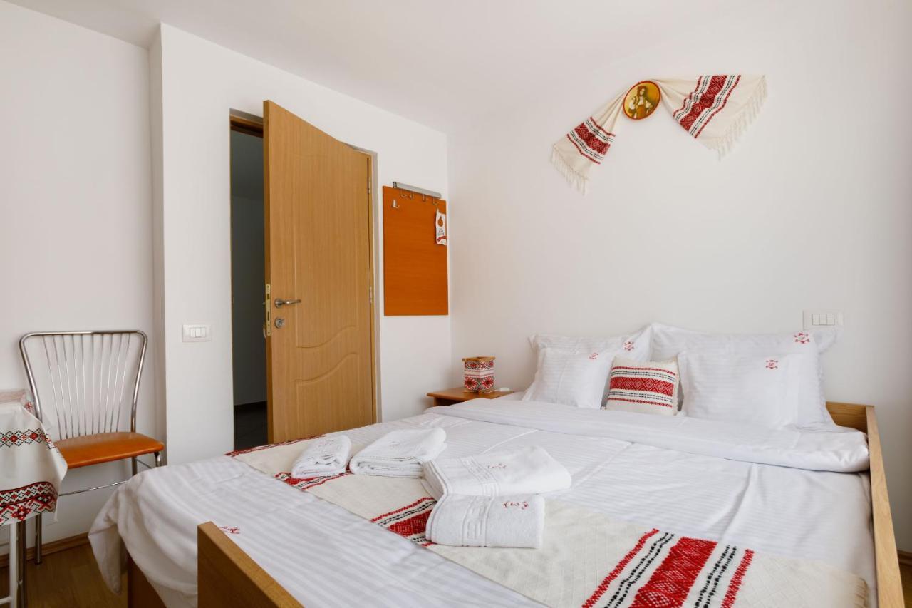 Hotel Casa Dacica Rîşnov Esterno foto